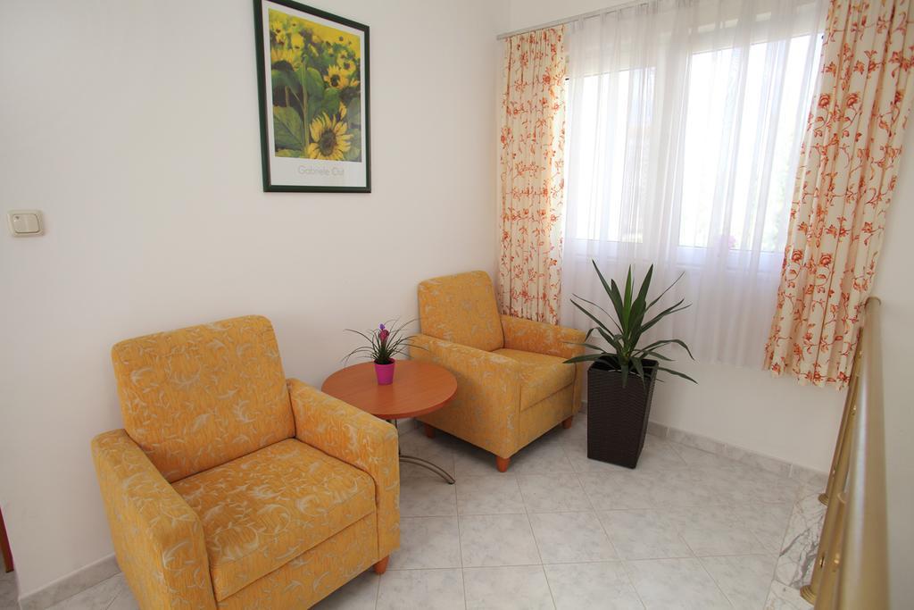 Apartments Mjm Trogir Ngoại thất bức ảnh