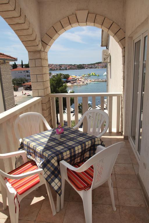 Apartments Mjm Trogir Phòng bức ảnh